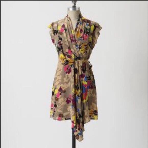 ANTHROPOLOGIE Pinkerton Rinzu Tan Cream Floral Wrap VNeck Asymmetric Hem Dress S - Picture 1 of 7